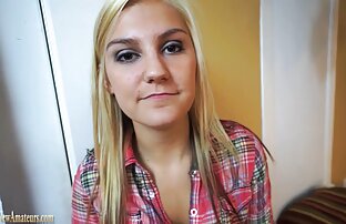 XXX دختر لاغر با پاهای بلند جایگزین الاغ برای یک مرد بزرگ بر روی یک داستانهای سکسی دختر خاله صندلی