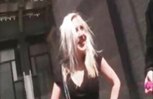 XXX باریک, در مقابل یک داستانهای سکسی دختر خاله وب کم خودش fucks در الاغ با dildo