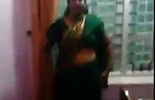 XXX عکاس از licks بیدمشک از مدل و موی سکس با خاله تصویری چتری او را در هر دو سوراخ از استودیو عکس